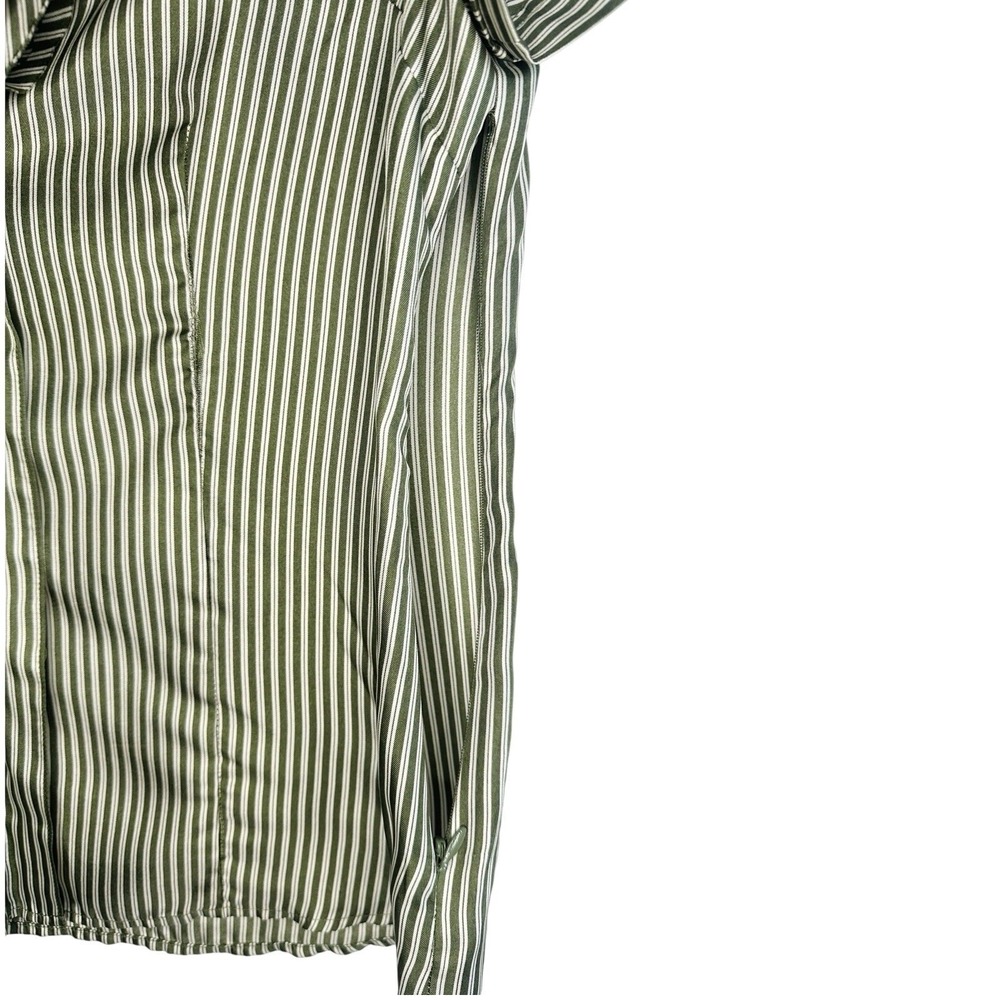 BCBGMAXAZRIA 100% Silk Striped Blouse Patina Green‎ Ruffle V-Neck Small NWT Flaw - Picture 7 of 16